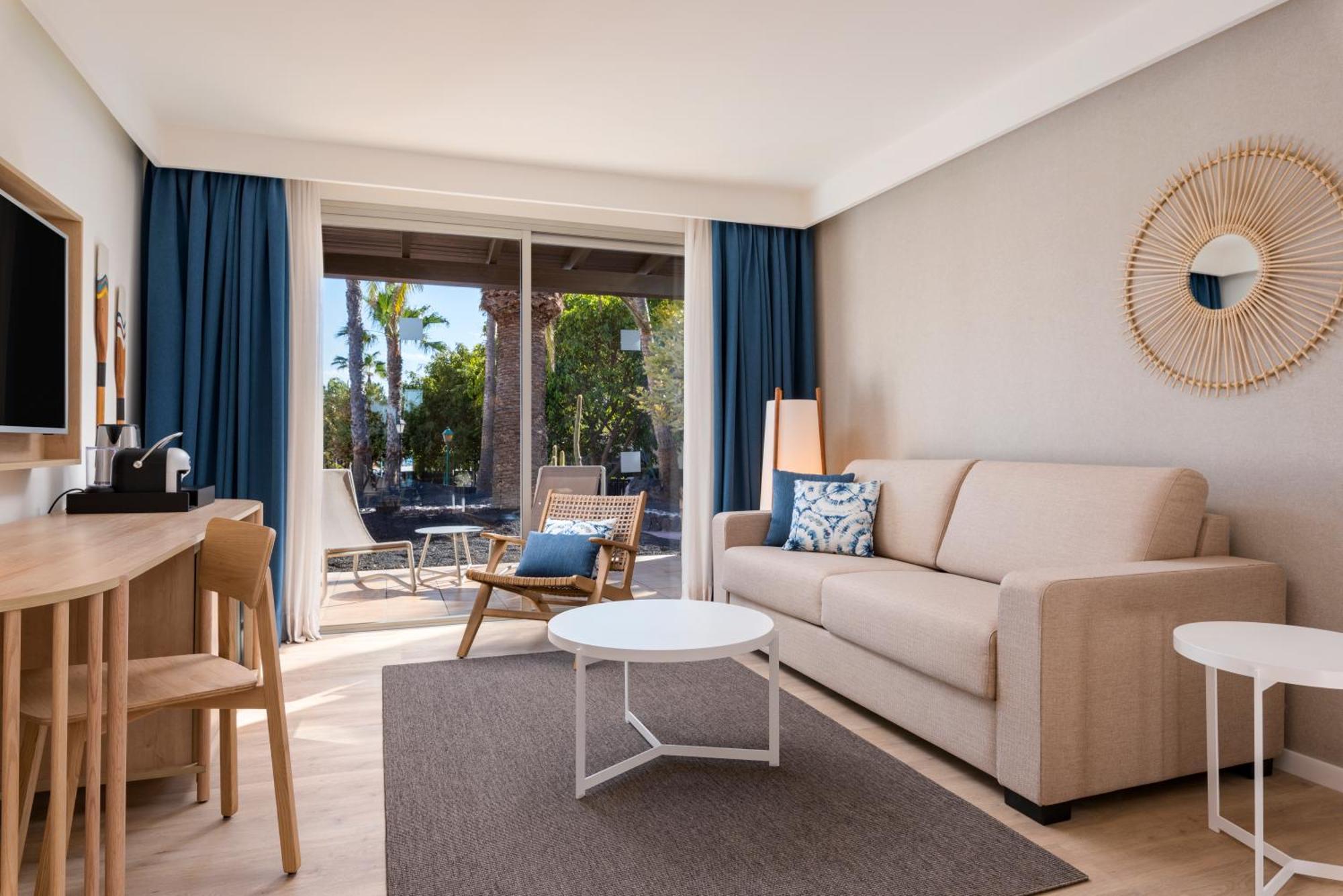 Barcelo Fuerteventura Royal Level - Adults Only Hotel Caleta De Fuste Exterior photo